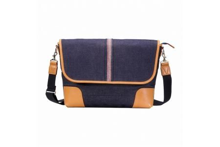 豊岡鞄 craftsmanship Selvedge Denim itinerator ネイビー 781115 / 木和田正昭商店 ショルダーバッグ 井原デニム メッセンジャーバッグ メンズ レディース バッグ カバン 鞄 斜めがけ A4ファイル収納