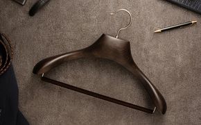 NAKATA HANGER メンズスーツハンガー AUT-03 / 国産 木製 中田工芸製 ナカタハンガー 紳士服 スーツ ジャケット コート用 パンツ スーツハンガー 新生活 クローゼット