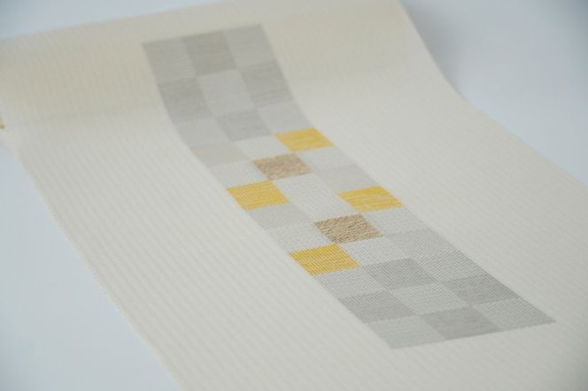 ＜丹後の藤布　遊絲舎＞八寸名古屋帯　「すかし市松文」（白）選べるお仕立て　FY00106