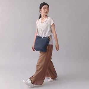 豊岡鞄　TUTUMU Journey Ｓ　(S2500　24-163)ネイビー