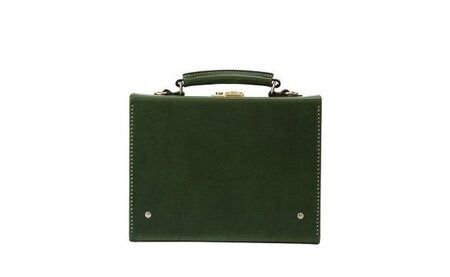 yɌLszL@A^bVP[X@ube[iO[j