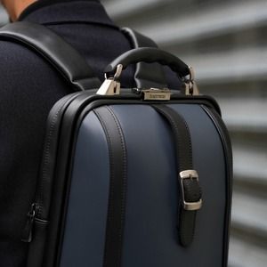 豊岡鞄 ARTPHERE アートフィアー ニューダレス タッチタフ F6 DS6-TT ネイビー / ダレスバッグ キャリーオンバッグ ビジネスバッグ 手持ち ビジネス リュック 2way 鞄 カバン A4サイズ 16インチPC メンズ レディース