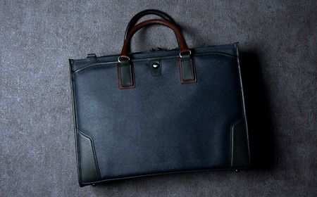 豊岡鞄 craftsmanship サフィアーノ 3方開きビジネス ネイビー 888315 / 木和田正昭商店 ブリーフケース ビジネスバッグ メンズ A4ファイル対応 ノートPC収納 通勤 カバン バッグ 自立 手持ち ショルダーベルト付属 2way