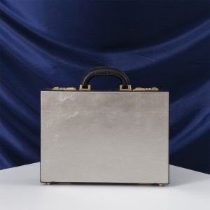 豊岡鞄　プラチナ箔革A4スリムアタッシュ