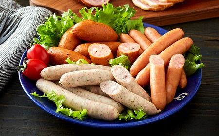 国際コンテストで金賞受賞！ハム ソーセージ 詰め合わせ 7種 796g Eセット（TS-104） / 燻製 しぐれ煮 岩津ねぎウィンナー 八鹿豚ソーセージ 岩津ねぎソーセージ やぶ医者にんにくソーセージ 但馬牛 おつまみ IFFA金賞【但馬の郷】