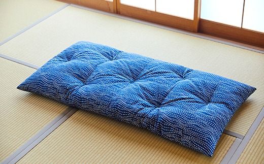【ふとんの色柄が選べる】天然繊維　手作り　木綿わた入り　長座布団　HT00123