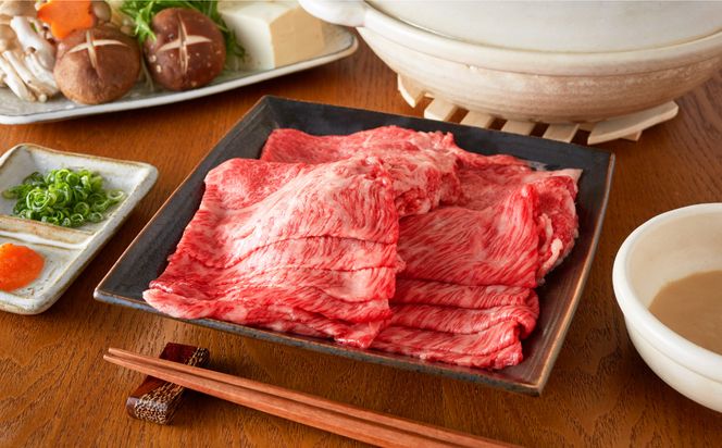 極上但馬牛 肩ロース すき焼き肉 牛肉 1kg / 但馬牛 すき焼き すき焼き用 牛肉 肉 赤身 霜降り 黒毛和牛 すきやき 肉 すき焼肉 1キロ しゃぶしゃぶ 肉 化粧箱入り ギフト【但馬ビーフはまだ】【12/14までの受注分年内発送】