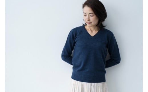 Vネックプルオーバー 度詰(ブルー )女性用サイズ:S(36) ≪白田のカシミヤ≫