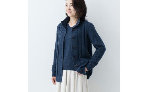 スタンドカラージャケット(ブルー) 女性用サイズ:L(40) ≪白田のカシミヤ≫