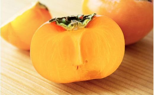  【先行予約】種無し柿 刀根早生柿 秀品大玉 約1.8kg（6個） 2026年9月末頃～10月末頃に順次発送予定（お届け日指定不可）/ 柿 かき 種無し 秀品 大玉 フルーツ 果物 くだもの【kiy002A】