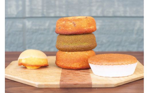 焼きドーナツセット 5種類10個入 詰め合わせ 油で揚げず、じっくり焼き上げました！ ドーナツ スイーツ 菓子 お菓子 ギフト 餡【fks111A】