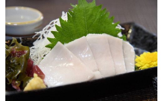 鯨の白身 400g （お刺身用）/和歌山県太地町の鯨 くじら クジラ 鯨 刺身の鯨 赤肉の鯨 小分けできるの鯨の赤身 鯨  【jyu002-1】
