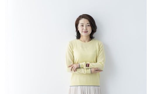 ラウンドネックプルオーバー(L.イエロー)女性用サイズ:M(38)≪白田のカシミヤ≫