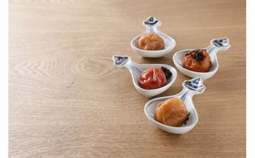 紀州南高梅 梅干し４種類セット計800g（200g×4箱）[中玉]２Ｌサイズ うめぼし 和歌山産 (化粧箱入)/紀伊国屋文左衛門本舗【sgtb287A】