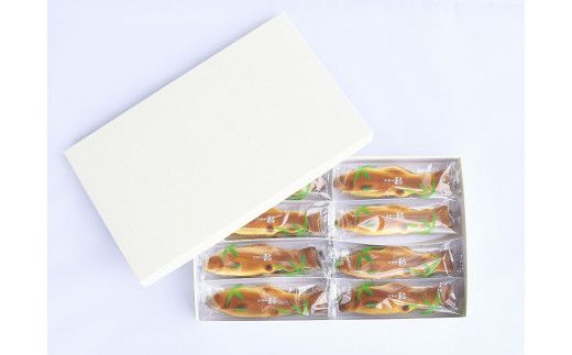 熊野川鮎 16個入り　鮎を典雅にかたちどった銘菓　詰め合わせ 焼き菓子 菓子 お菓子 ギフト【fks104A】
