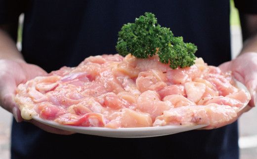 鶏味付焼肉 たれ味 400g×3パック 塩だれ味 400g×2パック 合計2kg【冷凍】 肉 鶏肉 小分け 味 焼き肉 焼肉 さつまいも鶏 鳥 薩摩【tnk203】