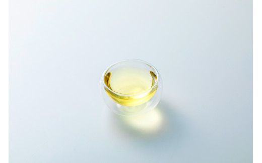 モンガク谷ワイナリー 3種のぶどうの葉を使ったフィールドブレンド北海道TEA_Y037-0333