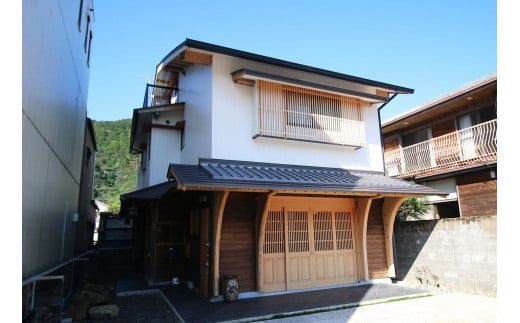 和柄コースター（胡麻格子 くり抜きなし） 2枚セット 杢美-Mokuharu- おしゃれ コースター 木製 木 ひのき 檜 キッチン用品 キッチングッズ 食器【mkh007A-6】