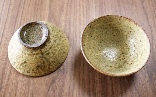 ヒビ粉引めし碗 作家：馬渡 新平_Y020-0453