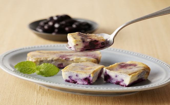 「幸せカタラーナ」余市産ブルーベリーと十勝しんむら牧場の放牧ミルクなど、約９８％が北海道産原料使用！ 余市 北海道 スイーツ お菓子 幸せ ブルーベリー 催事 おすすめ 大人気カタラーナ 余市カタラー