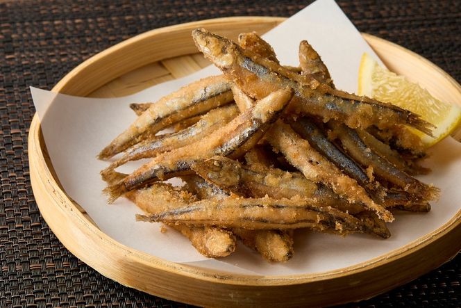 【A6-033】ピリ辛明太子漬けきびなごの唐揚げ 1kg