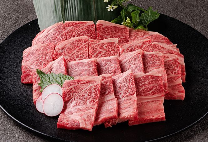 【和牛セレブ】【神戸牛 肩ロース焼肉切り落とし 500g（黒折箱入り）冷凍】 箱入り ギフト 和牛 牛肉 ステーキ しゃぶしゃぶ すき焼き 焼肉 大人気 年末年始 パーティー ボックス ごちそう 国産 但馬牛 但馬 神戸 並ぶ三大銘牛 香美町 村岡 和牛セレブ 58-38