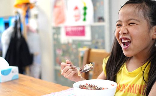 【定期便12ヶ月】淡路牛 切り落し　1.2kg (300g×4パック）　小分け 冷凍 牛肉 切り落とし