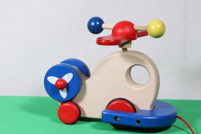 木製おもちゃ ヘリコプター