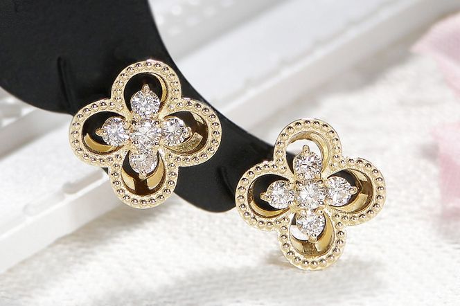 K18YG【0.26ct】ダイヤモンド クローバー ピアス CSP00048-18Y SWAV086-a