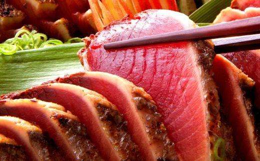 カツオのたたき ハーフカット詰め合わせ 合計2kg / かつお カツオ 鰹 かつおのたたき カツオのたたき カツオたたき 鰹のたたき 鰹たたき たたき タタキ 刺身 さしみ 魚介 魚介類 魚 海鮮 海の幸 高知 高知県【株式会社七和】 [BQDO002]