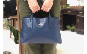 革職人が作った　本革トートバッグ　S　スムースネイビー 304018_AX06