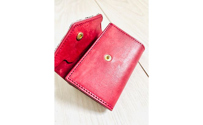 財布 手のひらサイズのレザーコンパクトウォレット レッドーダルメシアン レザー 小銭入れ 札入れ コンパクト ダルメシアン ギフト 日用品 雑貨 日進市 愛知県
