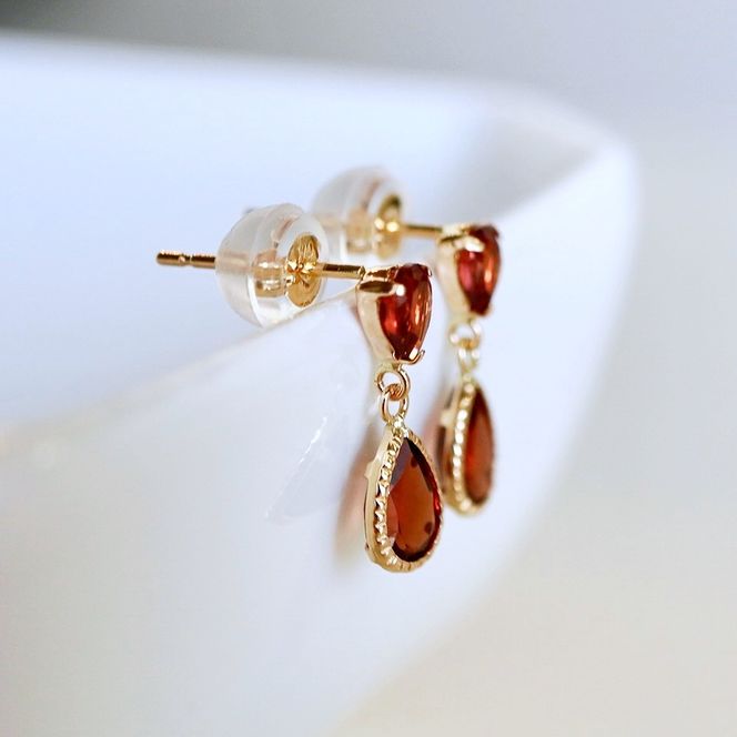 K10YG(10金) イエローゴールド 揺れる ガーネット アンティーク ピアス 保証書付 SR-2261 242-050-e