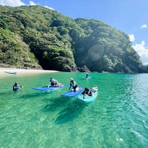 【ふるさと納税】【兵庫・新温泉・SUP】陸では出会えない景色を！日本遺産諸寄でSUP体験！ペアチケット 1枚 SUP 海 海水浴 レジャー 体験 バドル バドルボード アクティビティ ウォータースポーツ アウトドア スポーツ マリンスポーツ 諸寄塩谷海岸 兵庫県 新温泉町 送料無料
