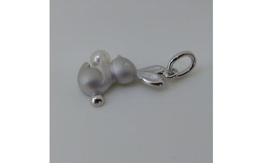 20-12伊勢志摩あこや本真珠ペンダント(ミニウサギ)SV製