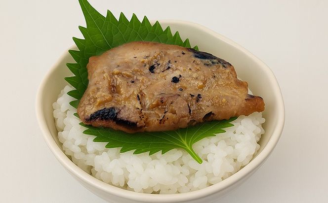 ヤンバルすぎの味噌焼き（魚の味噌煮）600g（150g×4袋） 沖縄 大宜味村 味噌煮 さかな 魚 みそ 600g ふるさと納税 送料無料 ご当地 お取り寄せ 人気 つまみ ジューシー スギ プレゼント 自分用 　すぎ ヤンバル やんばる　