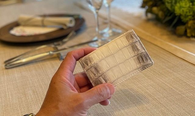 本物を日常に《ヒマラヤクロコダイルのコインケース》　BT-10