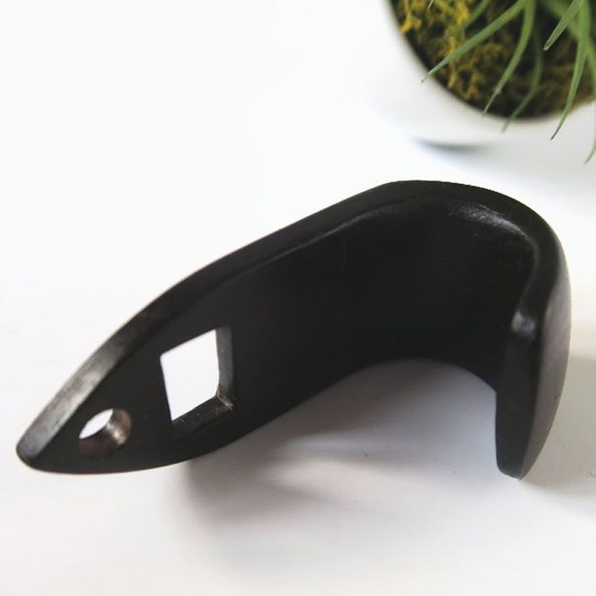 木製サムフック セルマー用 ［195S17］ 木製 サムフック 選べる 素材 シタン グラナディラ ボコーテ 肌触り 優しい素材 幅広い分野 黒色 硬い木 茶褐色 黄色 杢目 柔らかい木 管楽器用 愛知県 小牧市 送料無料