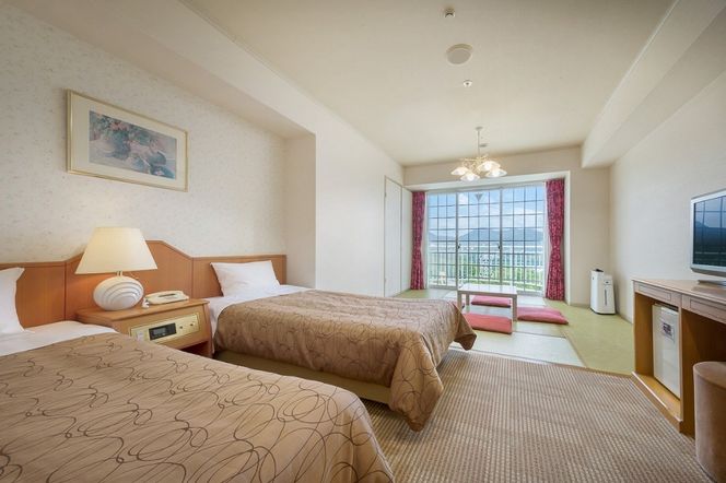 ホテルグリーンプラザ東条湖 1泊2食付き ペア 宿泊招待券（全日利用可）[ 宿泊券 宿泊チケット チケット 旅行 兵庫県 関西 加東市 ] 