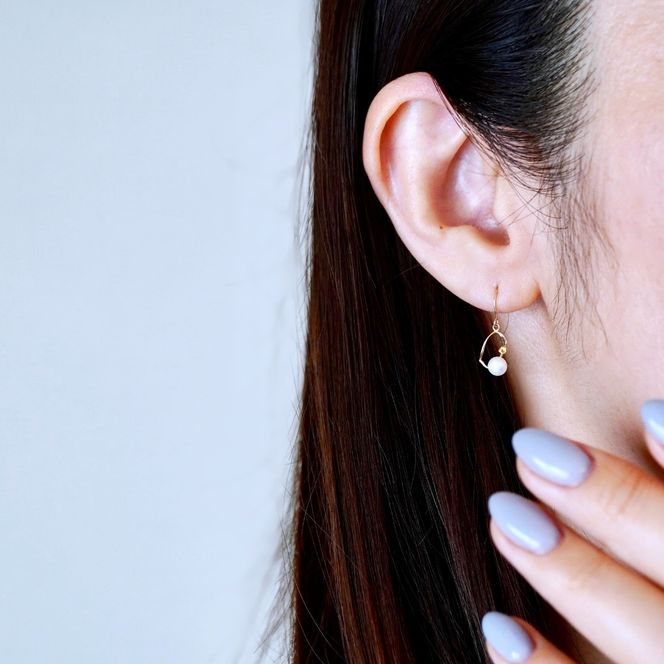 K10YG(10金) イエローゴールド 揺れる シトリン&パール ピアス 保証書付 G-034 242-044-c