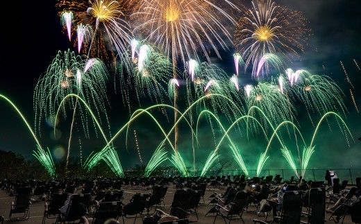 G39【2026年4月11日（土）開催】「富士山花火 vs スピードウェイ2026」 グランドスタンド席 大人1名