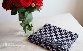 G3326 『Noble Fibre』100％カシミヤ・マフラー ヤガスリジャガード（フサつき）【高級 カシミア おしゃれ ファッション 防寒 かしみあ】