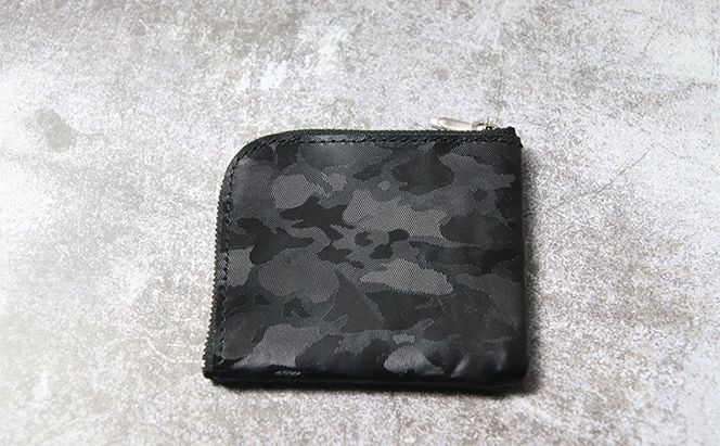 型押しカモフラレザーのL字ミニウォレット ファッション 小物 財布 迷彩 コインケース L字型 小銭 お札 カード 手作り 日本製 皮 