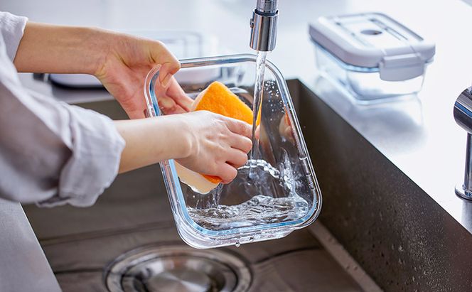 耐熱ガラス容器 1500ml TGS-1500 ホワイト アイリスオーヤマ 真空保存 耐熱ガラス 耐熱 ガラス容器 ガラス 保存容器 真空 密閉 保存 作り置き レンジ対応 オーブン対応 食洗機対応 雑貨 日用品 