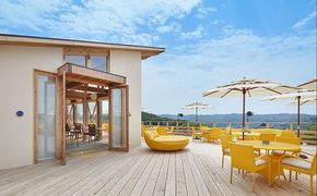 ニジゲンノモリグランシャリオ北斗七星135°ペア宿泊券  1泊2食付き