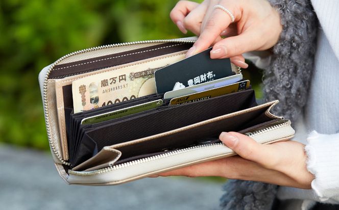 豊岡財布 anti-mode style Shimmer Chic RF Wallet AW900 / セレニティGY / ラウンドファスナーロングウォレット 長財布 牛革 シンプル 財布 サイフ さいふ アンチモード スタイル シマー シック 木和田正昭商店
