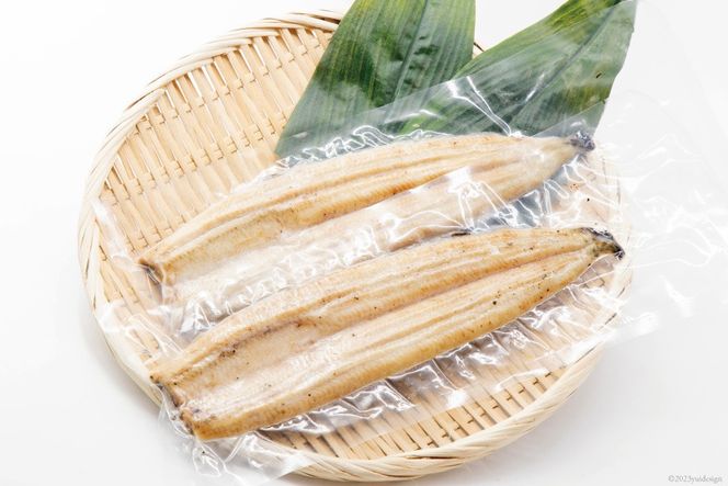 うなぎ 国産 定期便 白焼 150g以上 2尾 6回 総計12尾 タレ 山椒 付き [大井川うなぎ 静岡県 吉田町 22424564] 鰻 ウナギ unagi 白焼き 鰻白焼き 真空パック 冷凍 静岡県産