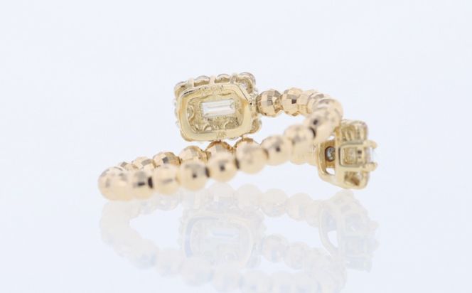 J093 アルカンシェル18金ダイヤ形状記憶リング（計 0.52ct）