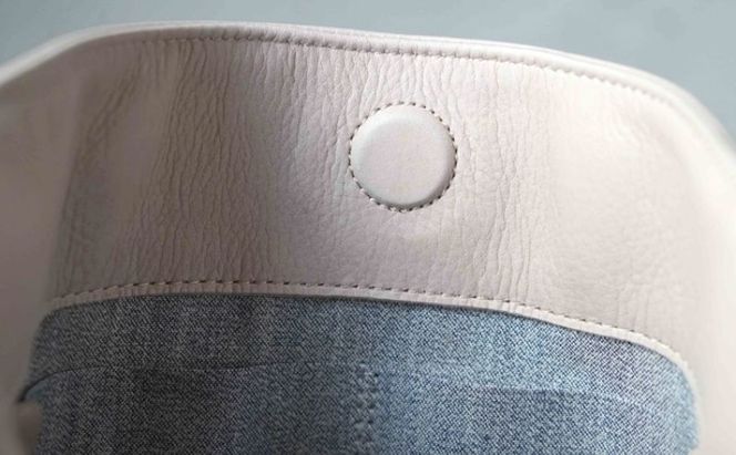 シルキータッチしっとりレザー 軽く柔らかい袋ショルダーバッグ・ＬＵＡ(ＬＡ００2)＃ペールトープ バッグ ショルダーバッグ レザー 革製品 牛革 日本製 軽量 墨田区 東京