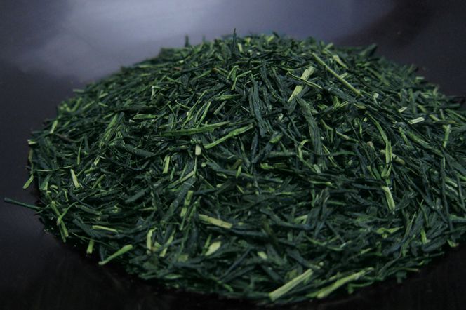 手摘み玉露と宇治茶2種のお詰合せ～宇治田原最高茶師～〈お茶 茶 煎茶 緑茶 茶葉 玉露 手摘み玉露 雁が音 茎茶 詰合せ 最高茶師 大臣賞 飲料 加工食品〉 